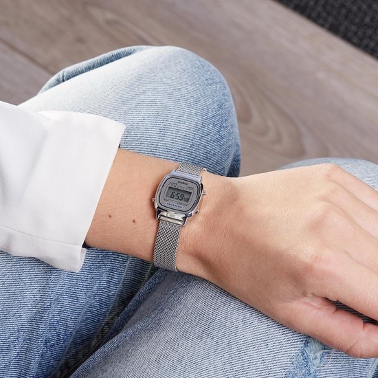 Casio Vintage Mini LA670WEM-7EF Dameshorloge 24,6 mm - Zilverkleurig