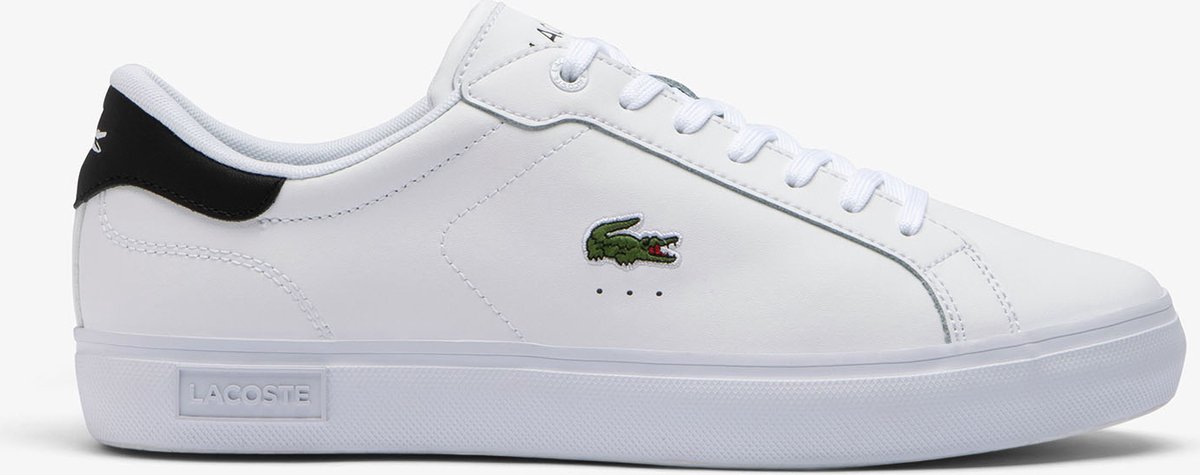 witte sneaker, lacoste logo, laag plateauzool, leder/synthetisch leer, casual schoen