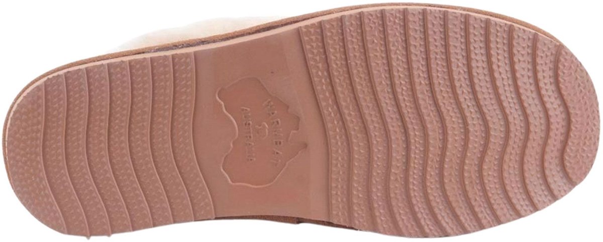 zool, sole, rubber sole, studded sole, pink-tan sole