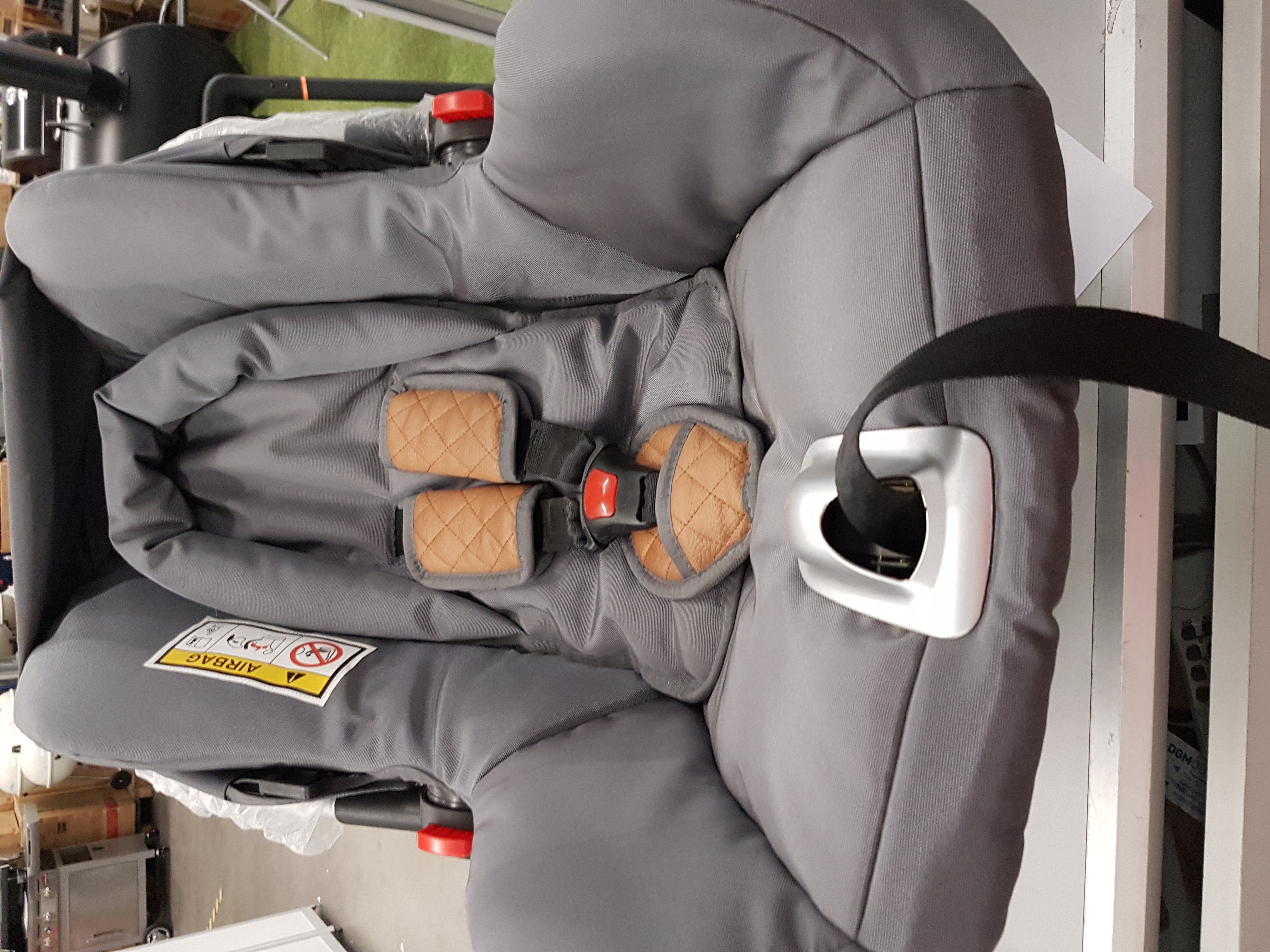 Baby2Go - autostoel  - zwart/grijs