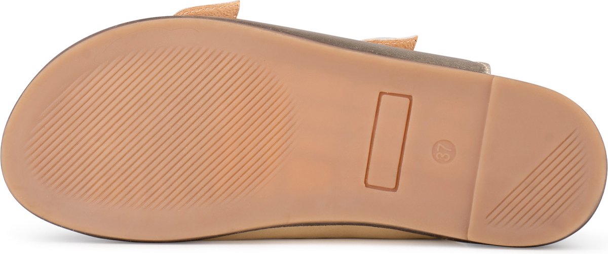 Kleding, Schoeisel, Schoen, Bord, Sneaker