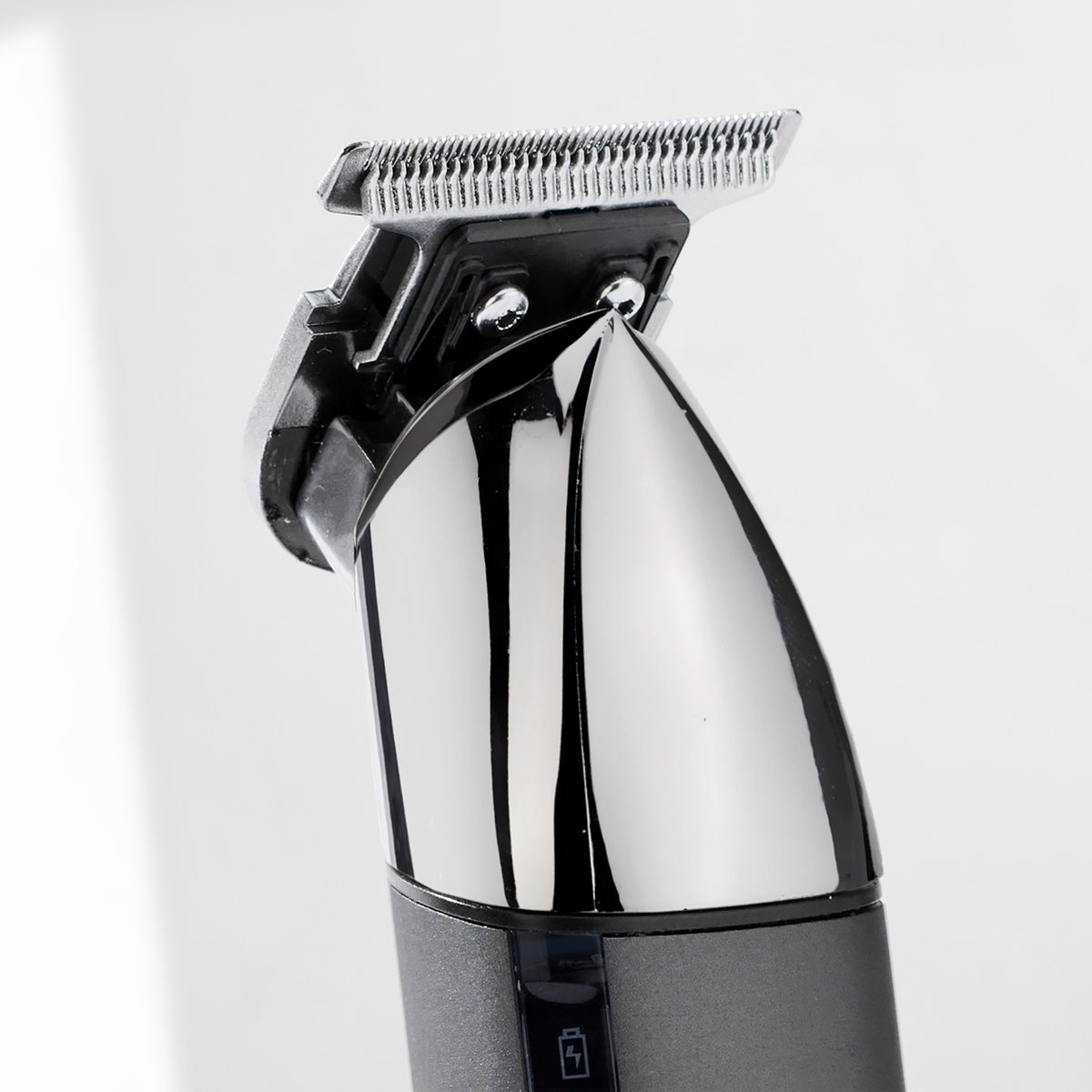 BaByliss Super-X Metal Series T996E Baardtrimmer - Japans Staal T-Mes - USB Oplaadstation - Waterpro