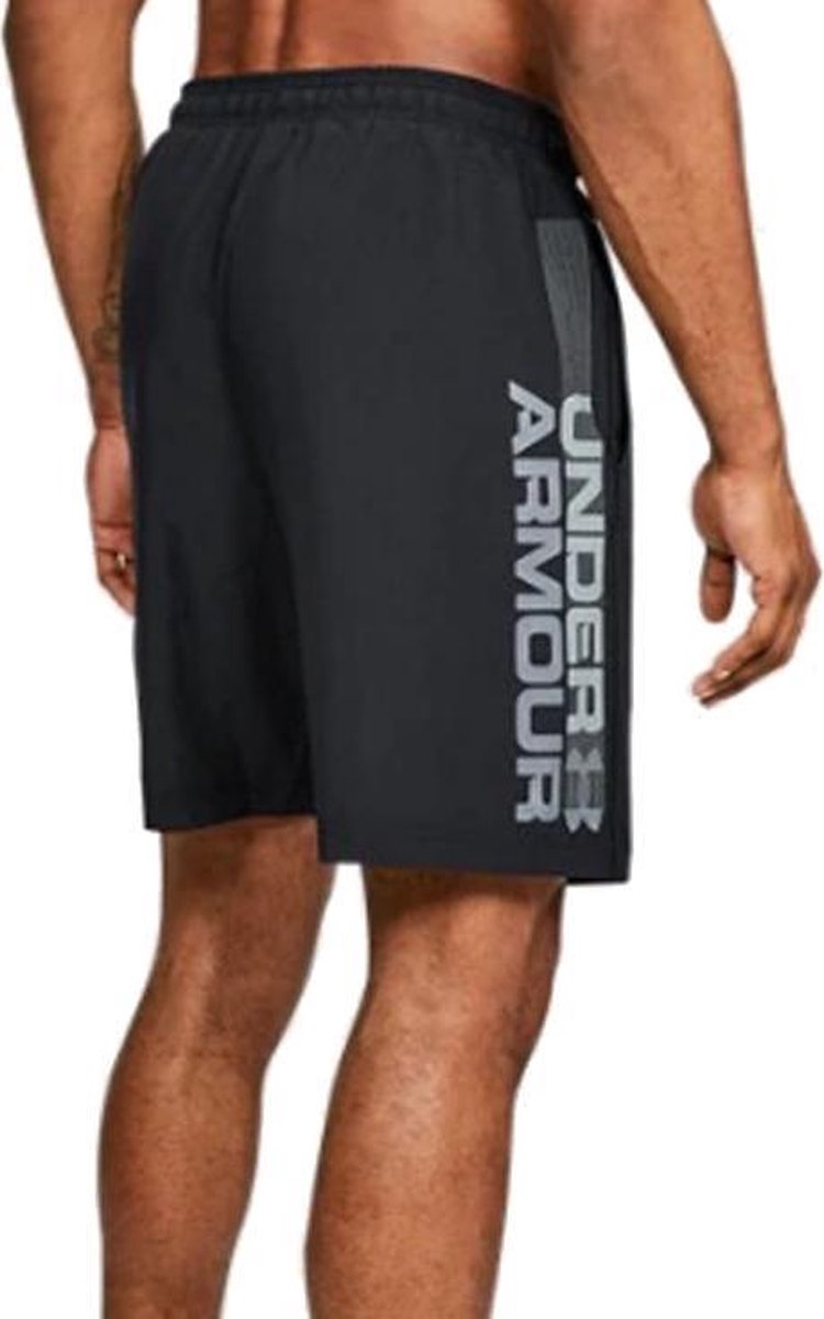 Volwassene, Mannelijk, Man, Persoon, Korte broek