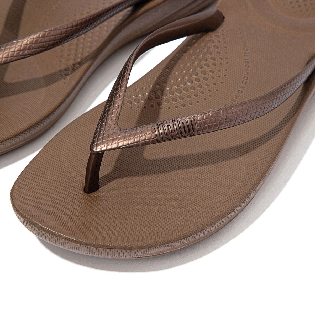 Kleding, Schoeisel, Sandaal, Slipper