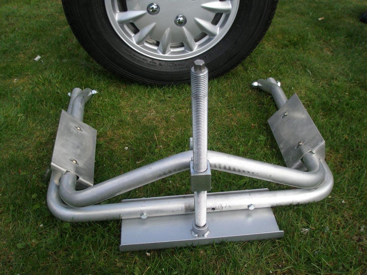 Milenco Aluminium Leveller - voor caravan & camper - 1000 kg per wiel - zilver