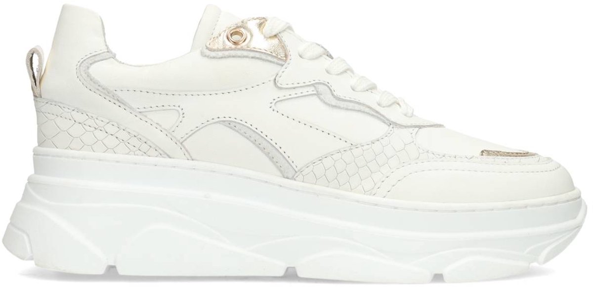 witte sneaker, platformsneaker, leder, knieholte model, metallieke accenten