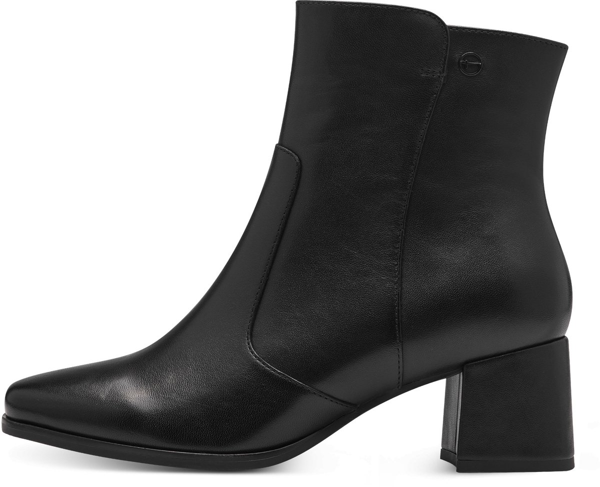 Kleding, Schoeisel, Schoen, Hoge hak