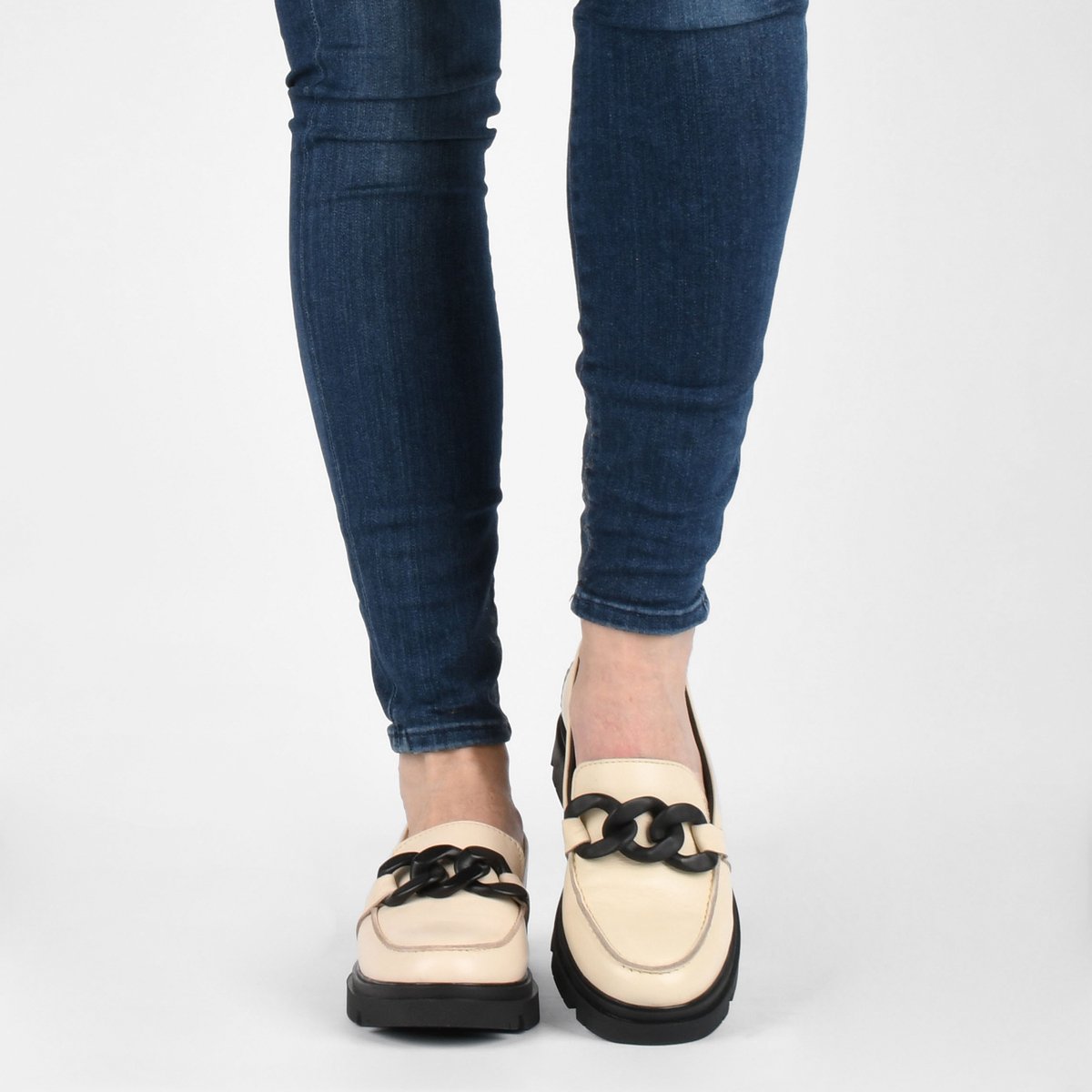 Schoeisel, Sandaal, Schoen, Sneaker, Broeken, Schoeisel, Sandaal, Schoen, Sneaker, Broeken