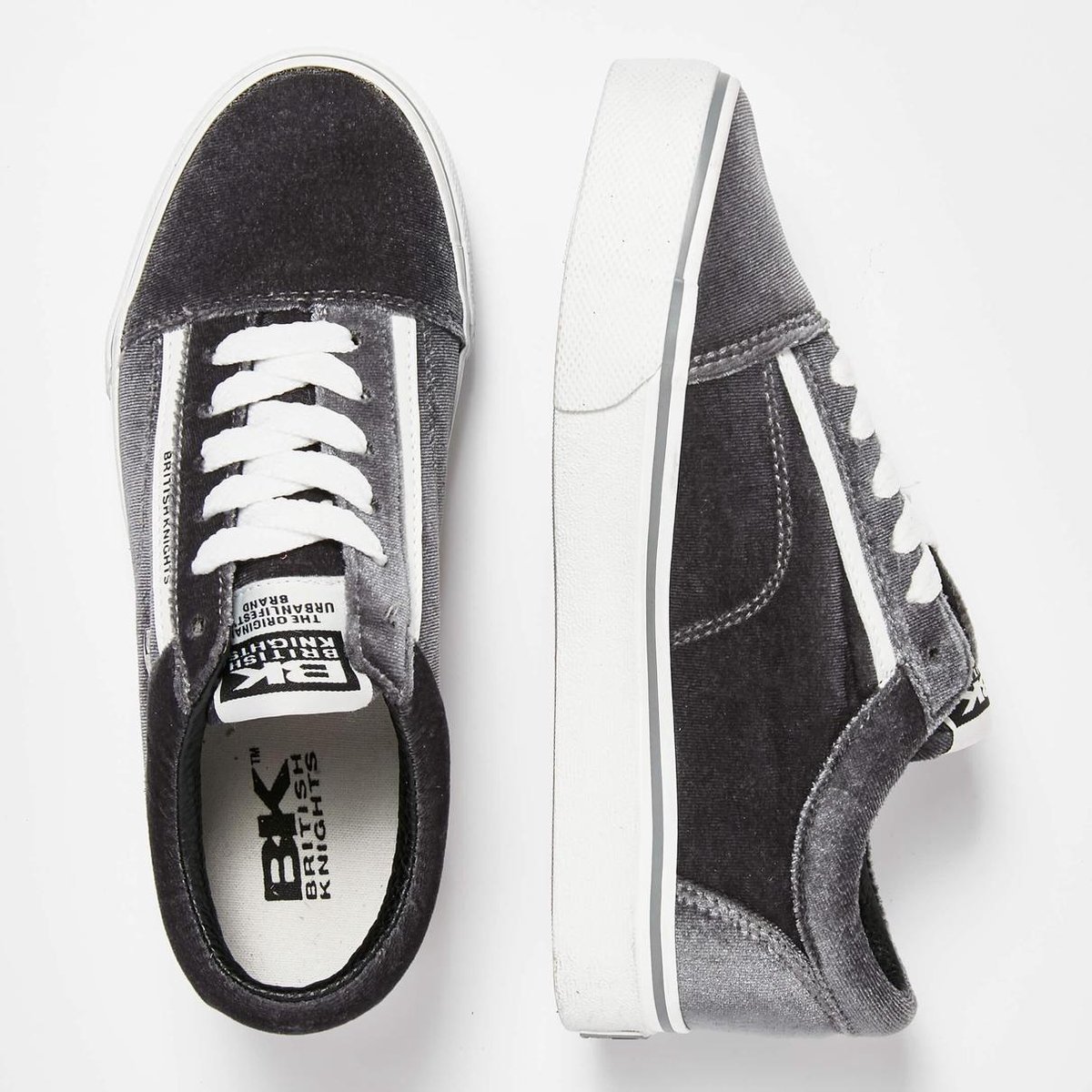 Schoeisel, Schoen, Sneaker, Canvas, Suede