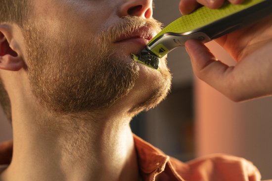 Philips OneBlade 360 Face - QP2734/31 - Trimmer, scheerapparaat en styler in 1