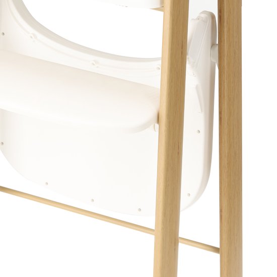 stoel, houten poten, bankje, witte plastic, kinderstoel