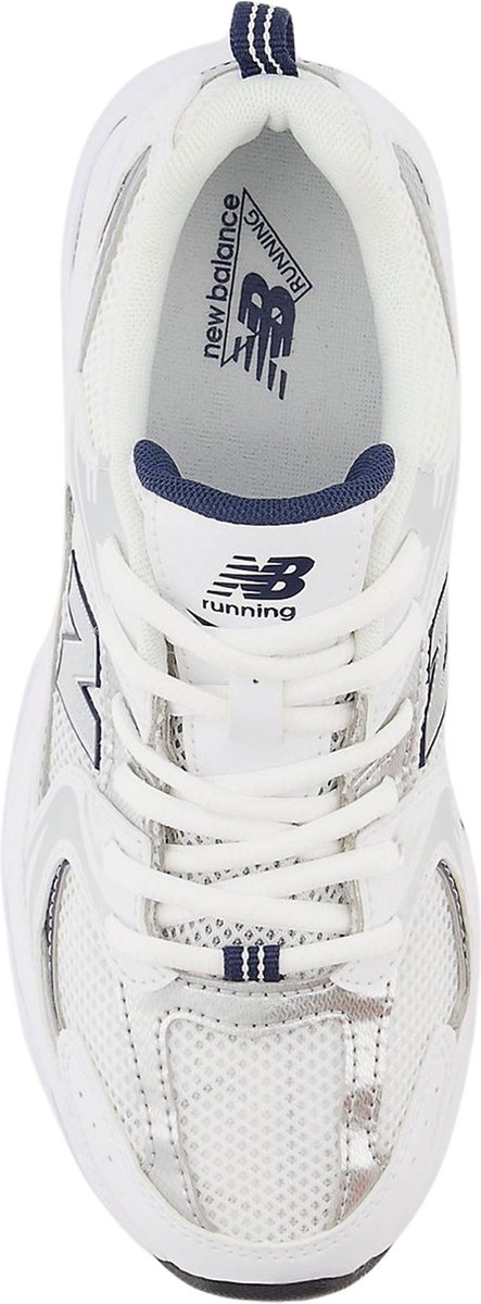 Kleding, Schoeisel, Schoen, Sneaker, Hardloopschoen
