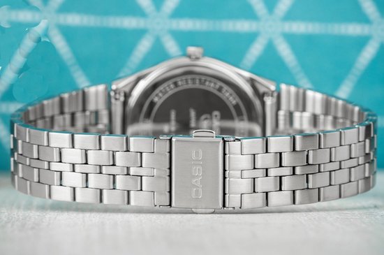 Polshorloge, Arm, Lichaamsdeel, Persoon