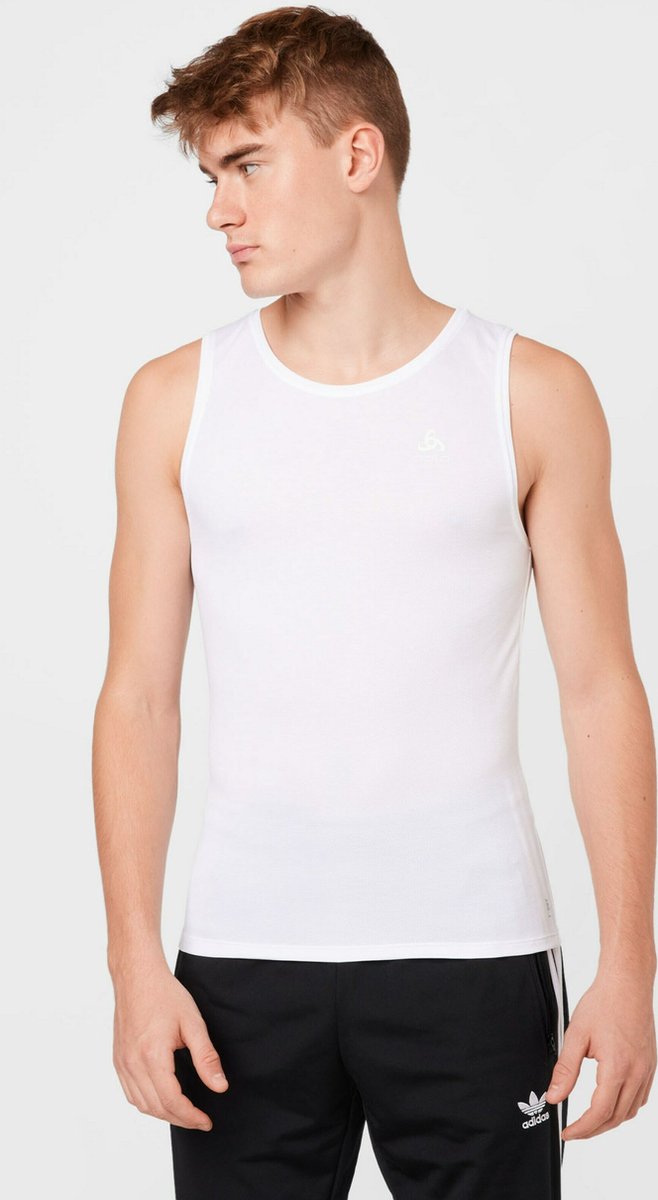 Kleding, Tanktop, Persoon, Vest, Korte broek