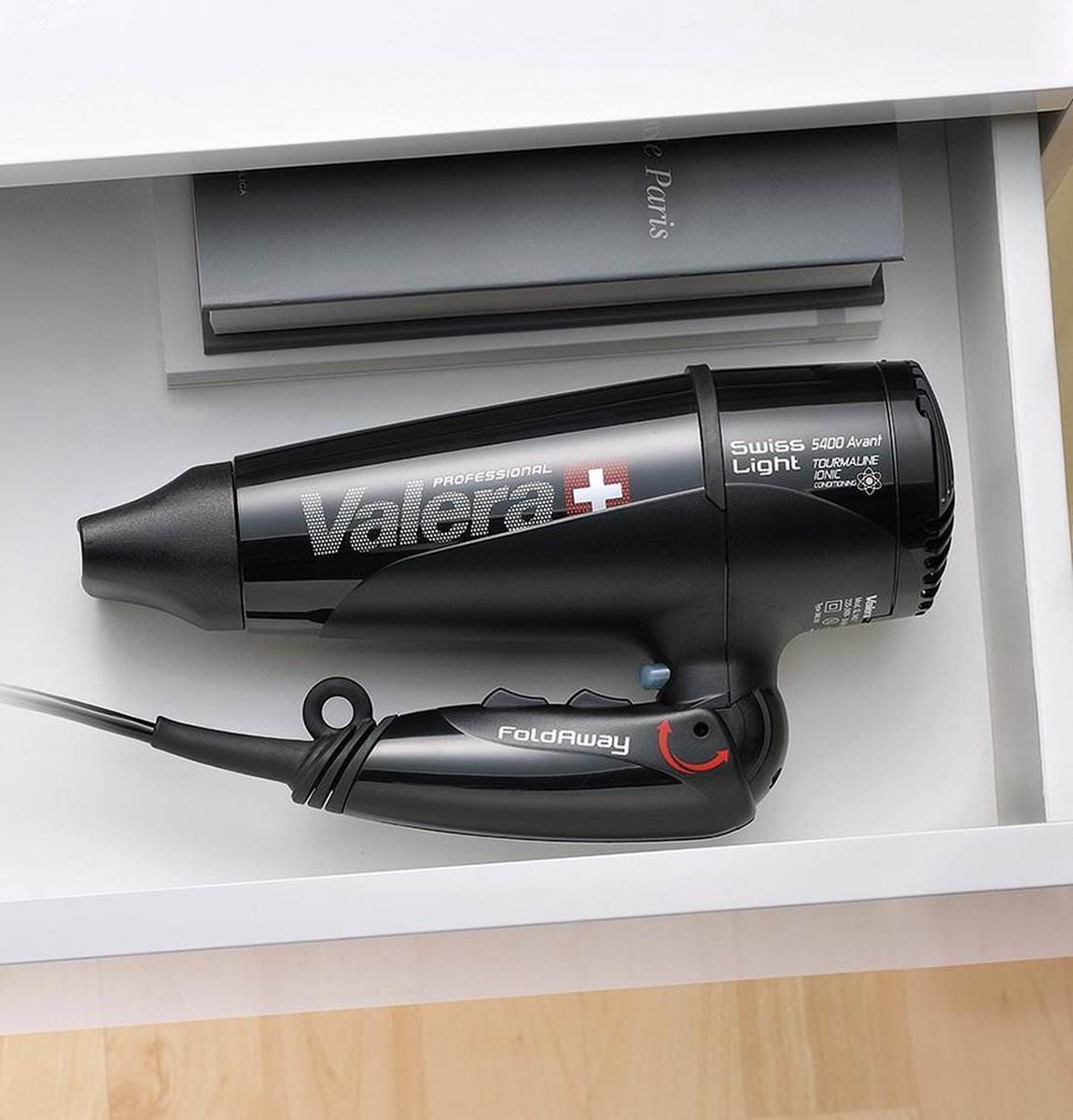 Valera LIGHT SL5400T - Lichtgewicht opvouwbare föhn - Krachtige Long-Life DC motor - Swiss made