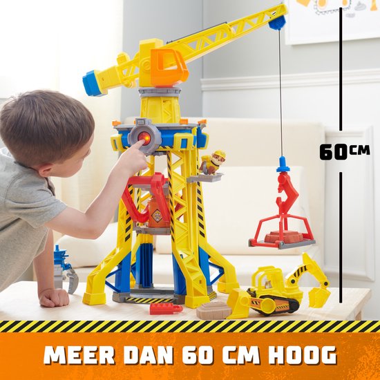 Rubble & Crew - Blafwerf Hijskraan-speelset met Rubble-figuurtje en 340 g Kinetic Build-It speelzand
