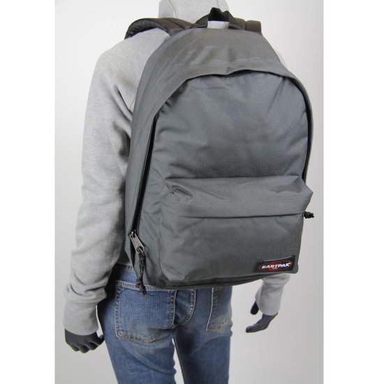 Eastpak OUT OF OFFICE Rugzak, 27 Liter, 13.3 inch laptopvak - Black