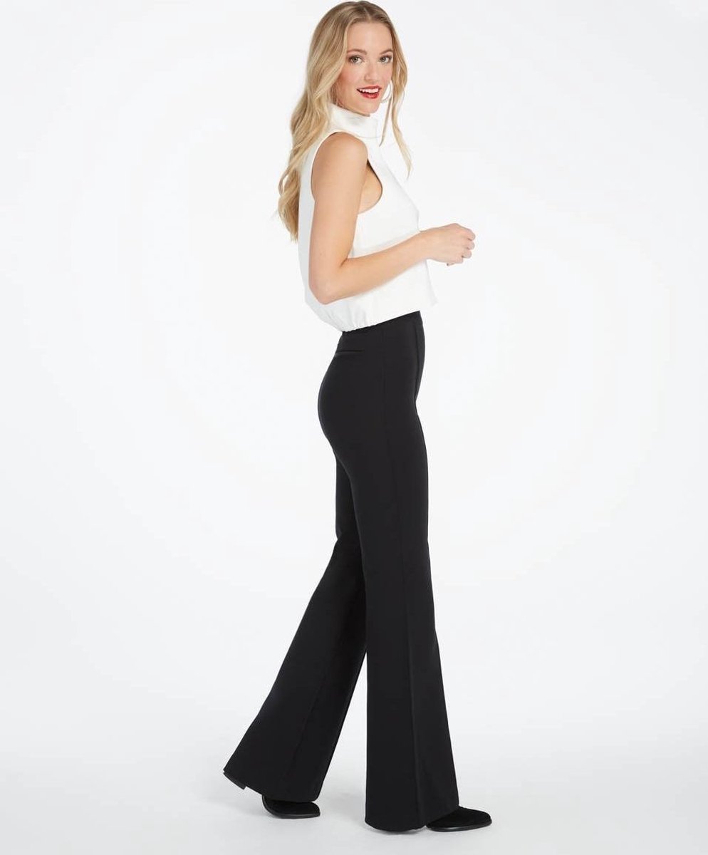 Spanx - Maat XL - The Perfect Black Pant - Hi-Rise Flare Zwart