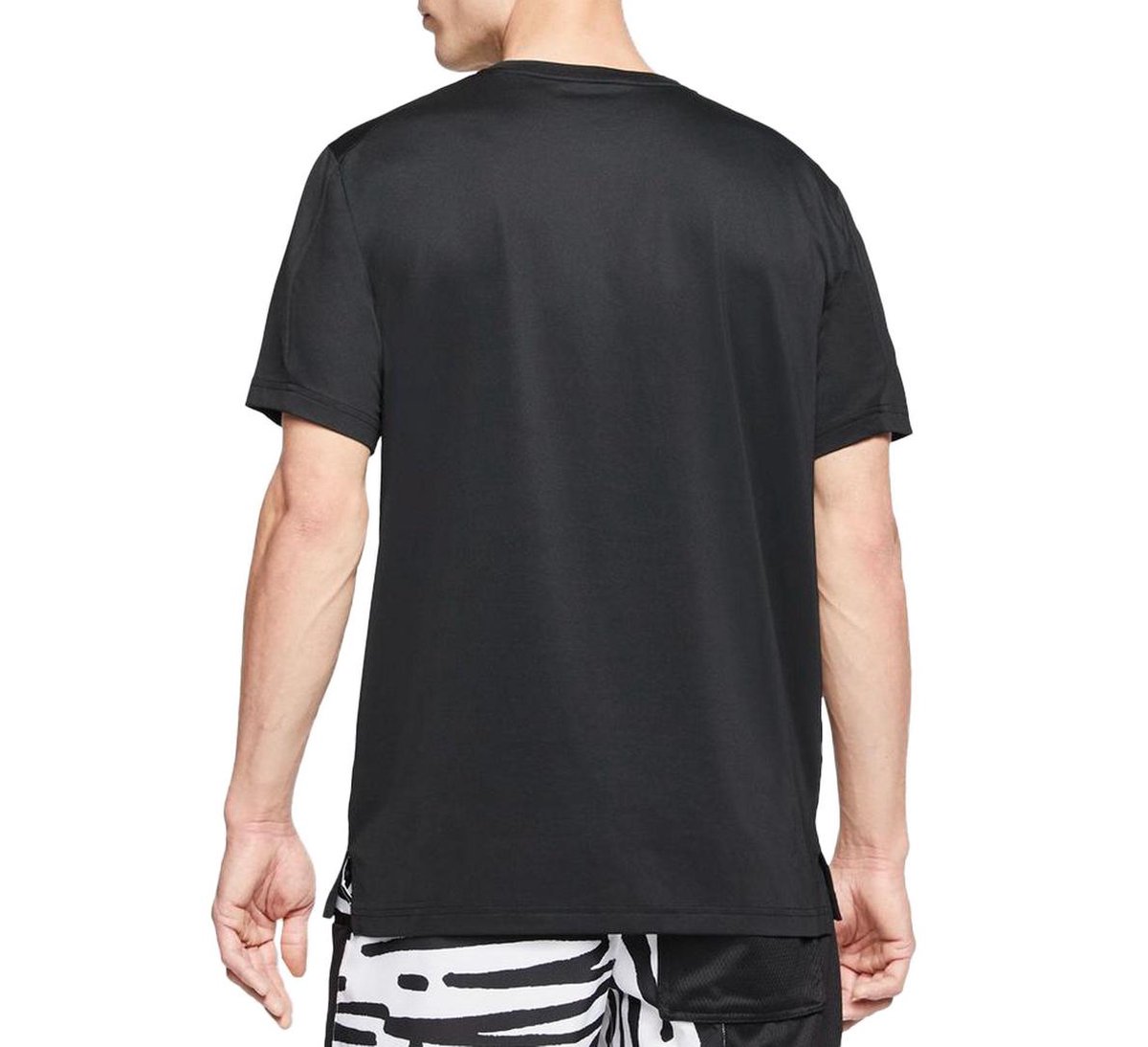 T-shirt, Mouw, Volwassene, Man, Persoon, T-shirt, Mouw, Volwassene, Man, Persoon