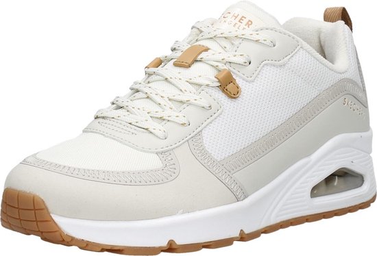 sneaker, witte sneaker, mesh material, creme kleur, luchtkussenzool