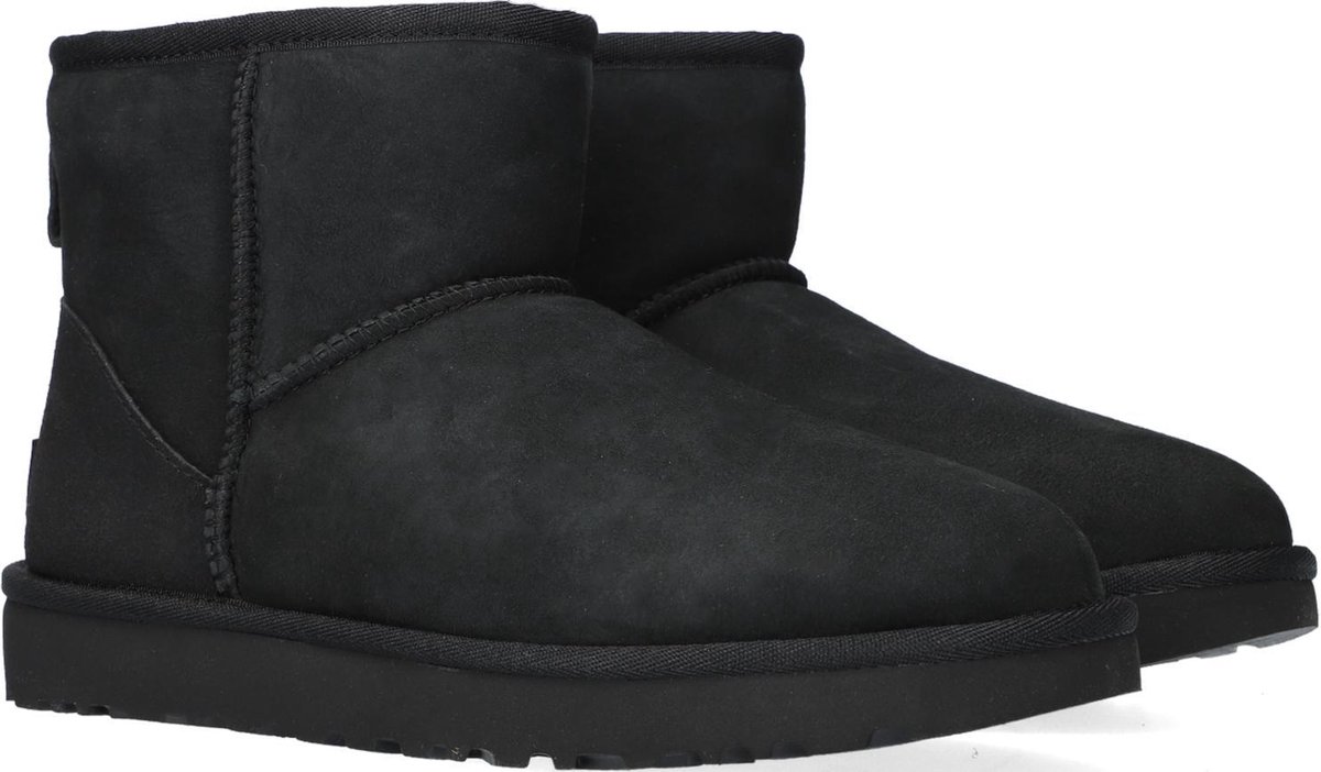 UGG - Maat 41 - W Classic Mini II Dames Laarzen - Zwart