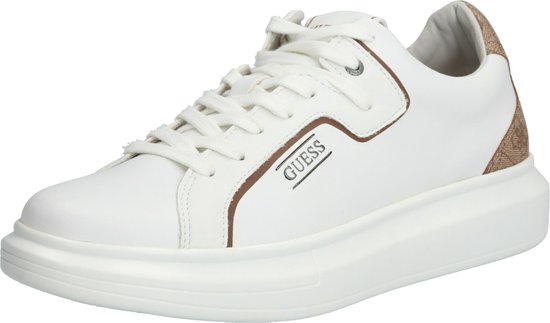sneaker, witte schoen, platsole, platzool, riemenaccent