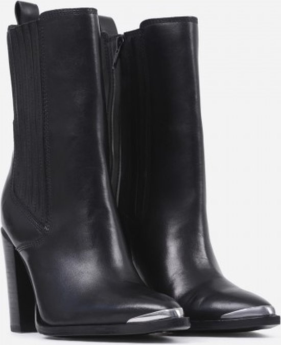 Schoeisel, Schoen, Laars, Rijlaars, Hoge hak