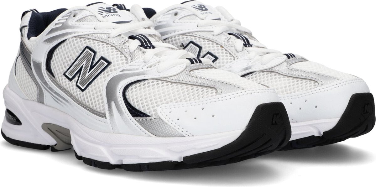 New Balance Maat 39.5 530 Heren Sneakers - WHITE