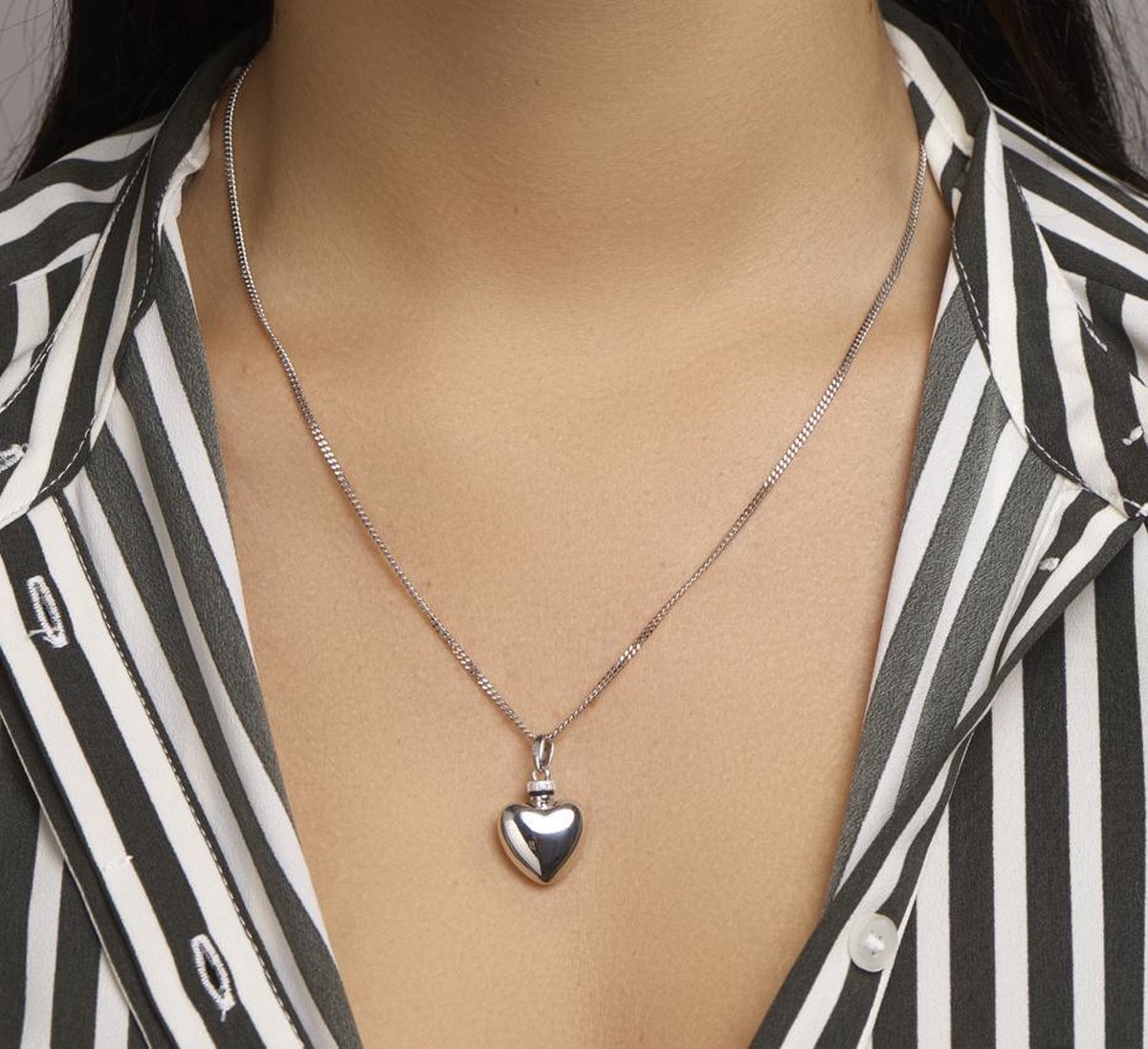 The Jewelry Collection - Urnhanger Hart - Zilver