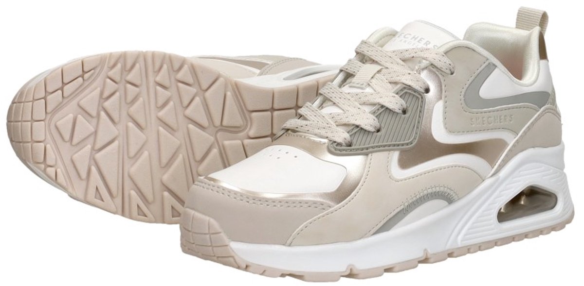 Kleding, Schoeisel, Schoen, Sneaker, Sandaal, Kleding, Schoeisel, Schoen, Sneaker, Sandaal