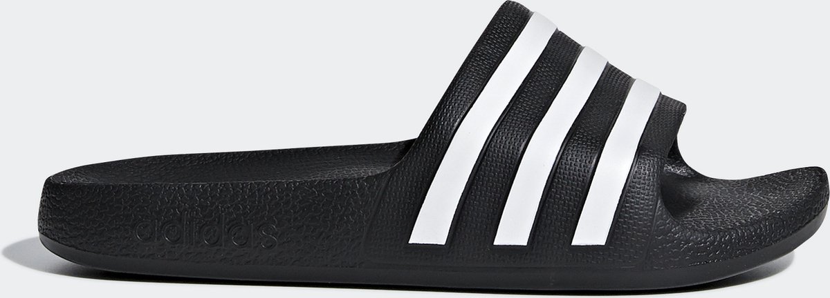 Kleding, Schoeisel, Schoen, Sandaal, Sneaker