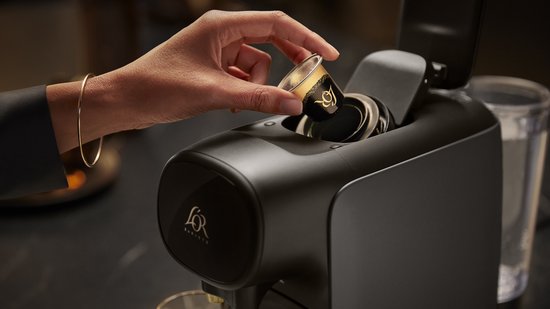 Philips L'OR Barista Sublime Koffiezetapparaat LM9012/21 - Geschikt voor Capsules - Koffiecupmachine Inclusief 2 L’OR koffieglazen - Grijs