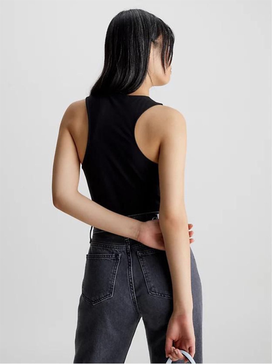 Volwassene, Vrouwelijk, Persoon, Vrouw, Zwart haar, Volwassene, Vrouwelijk, Persoon, Vrouw, Zwart haar