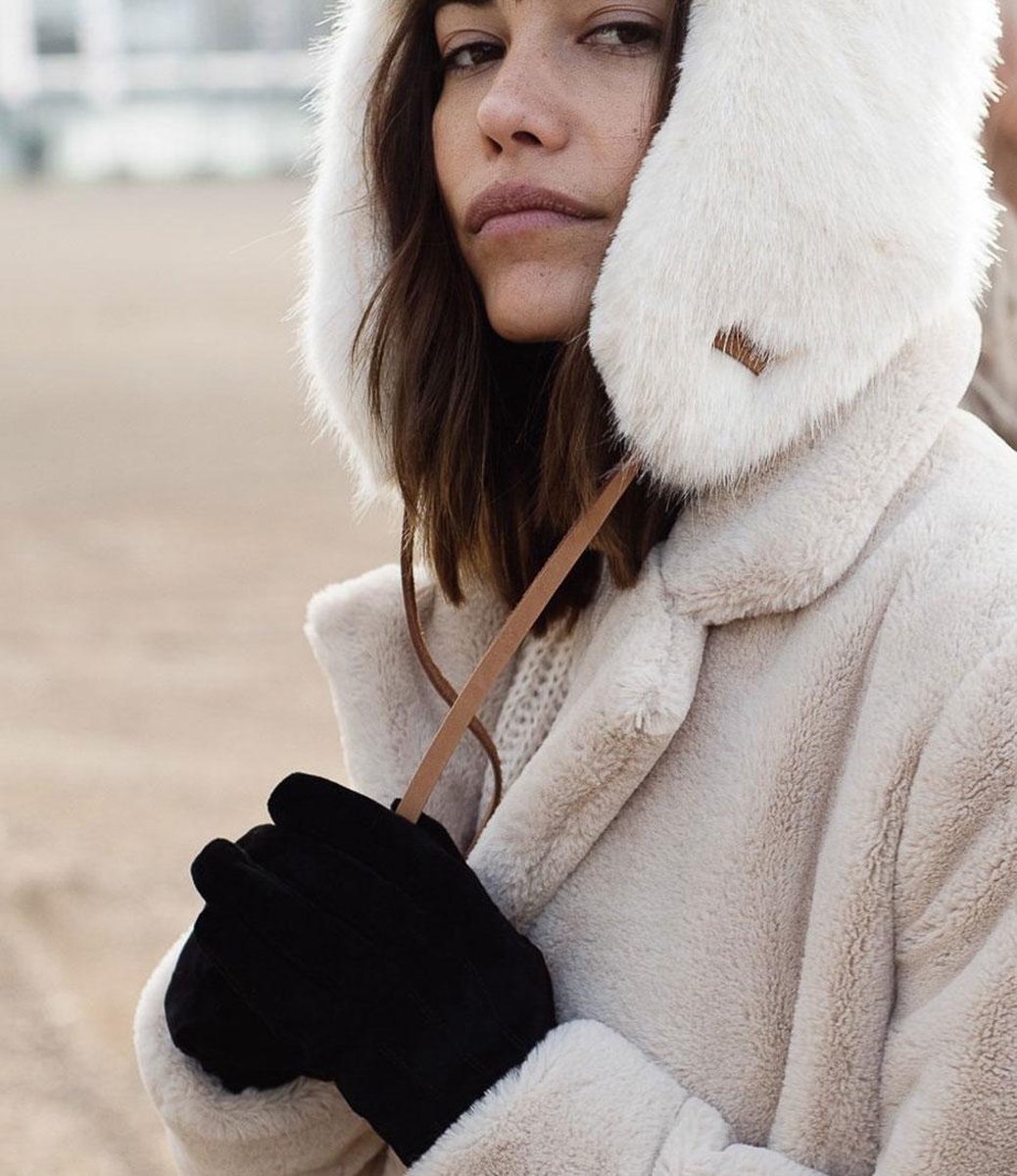 Jas, Volwassene, Vrouwelijk, Persoon, Vrouw, Jas, Volwassene, Vrouwelijk, Persoon, Vrouw