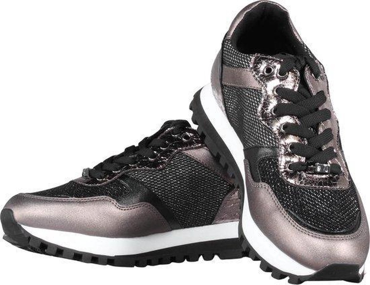 Kleding, Schoeisel, Schoen, Sneaker