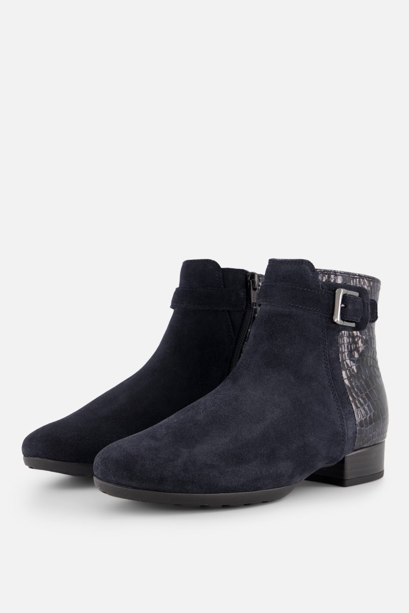 Suede, Kleding, Schoeisel, Schoen