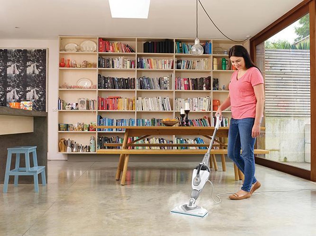 BLACK+DECKER 1600W Steam-mop met SteaMitt, deltavoet en 13 accessoires - BHSM168DSM-QS