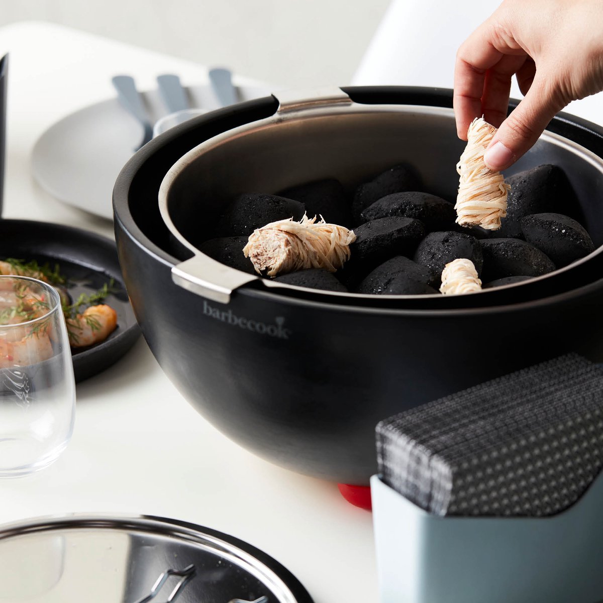 Barbecook Joya - Tafel BBQ Houtskool - Incl. set van 4 BBQ tangen - Zwart - 31cm