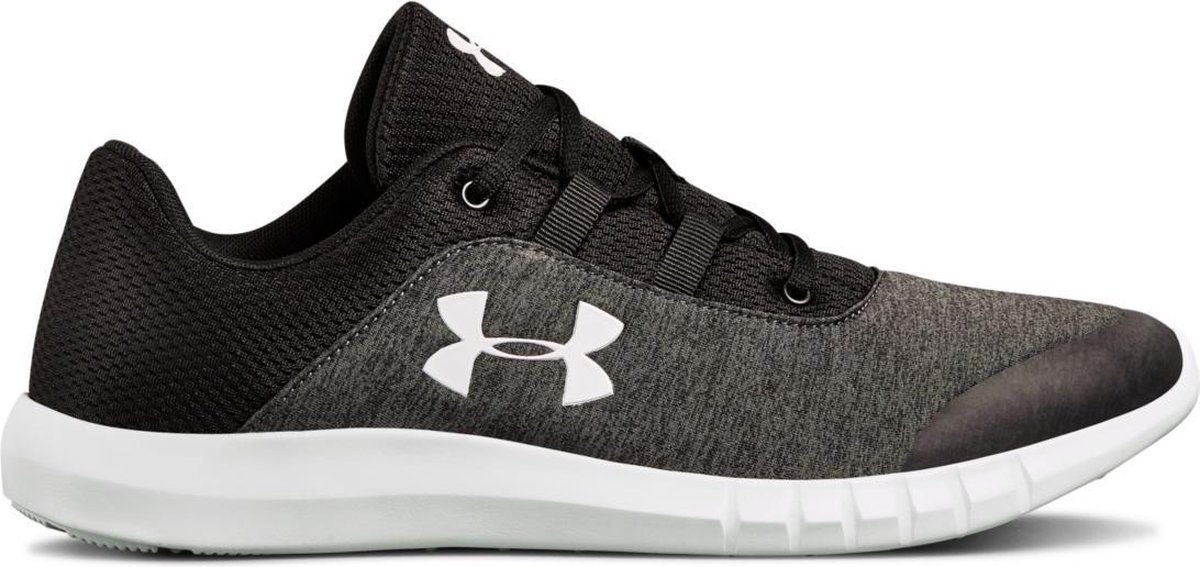 sneaker, zwart, mesh, sportief, Under Armour logo