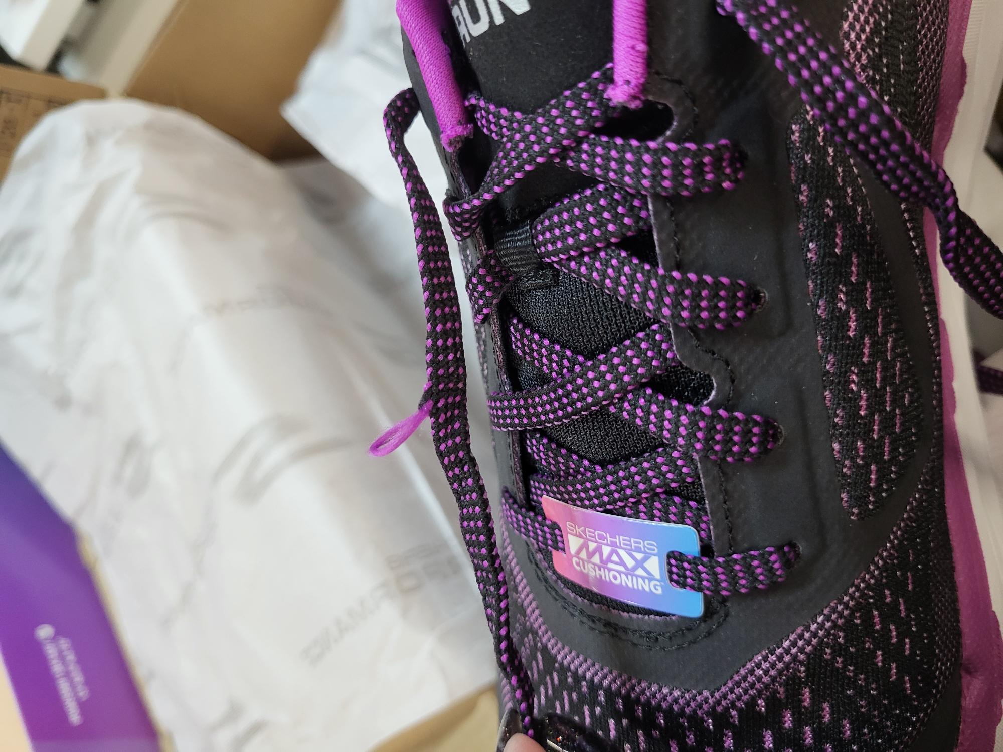 Handschoen, Schoen, Sneaker, Honkbalhandschoen, Handtas