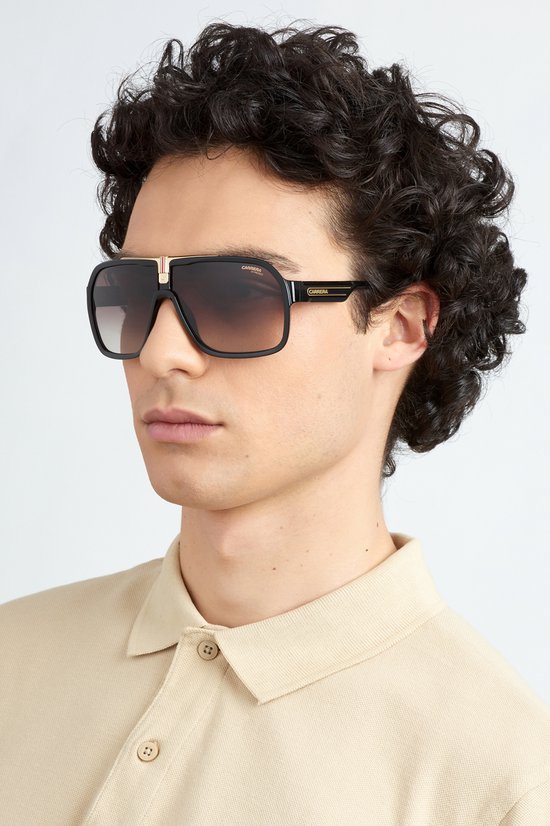 zonnebril, vierkante montuur, zwart, gouden accenten, heren bril