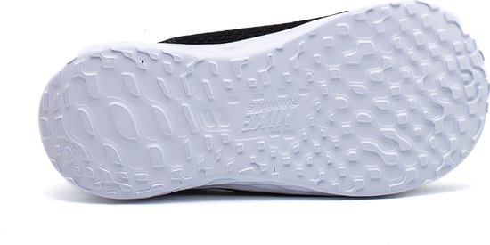 Nike Revolution 6 - maat 22- Sportschoenen Kids