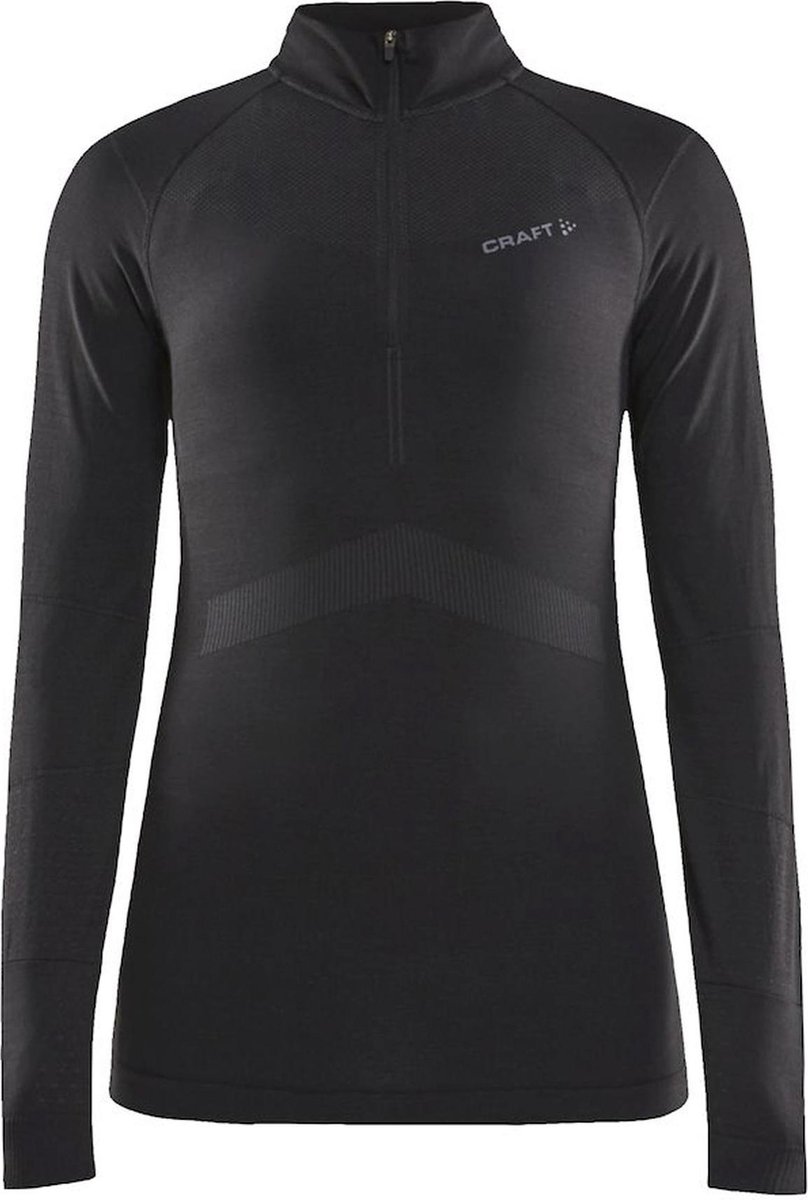 top, langarm, zwarte, riso?, broek??