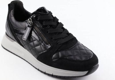 sneaker, dames sneaker, zwarte schoen, quilted patroon, zoolgrootte