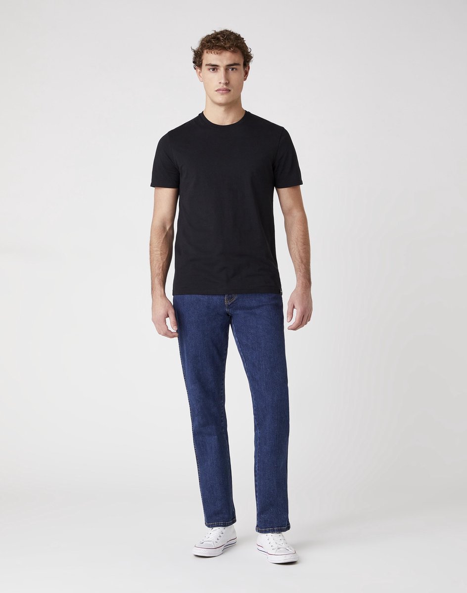 Kleding, Broeken, T-shirt, Jeans, Persoon