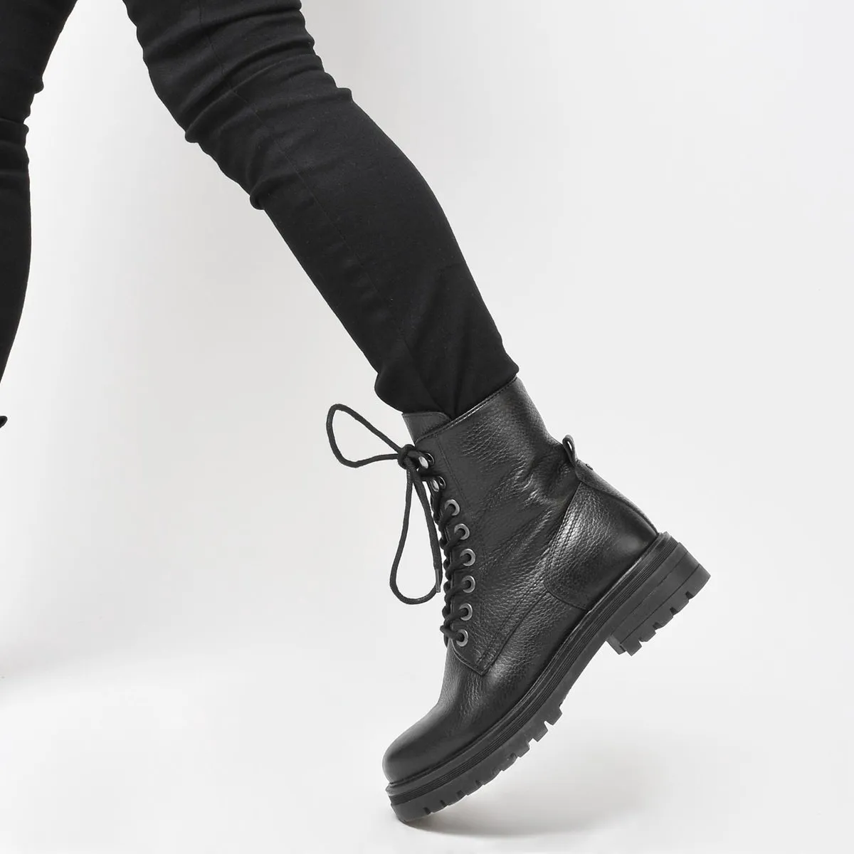 Kleding, Schoeisel, Schoen, Persoon, Sneaker