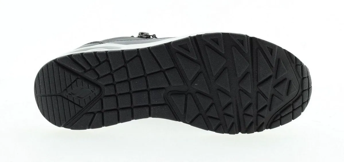 schoenen, sneaker, zool, rubberzool, slipvast