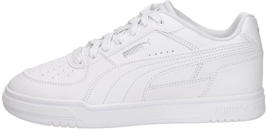 witte sneakers, fondslugger, perforaties, vlas boye, leren middenzool