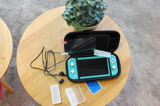 Qware Gaming Accessories Pack geschikt voor Nintendo Switch Lite - Black