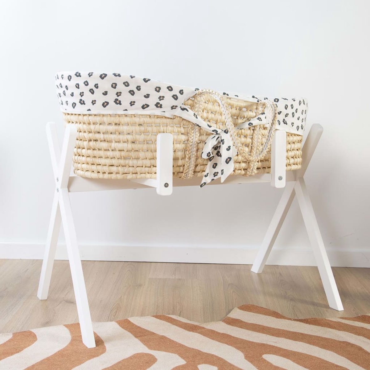 Childhome Tipi Moses Mand Staander Wit